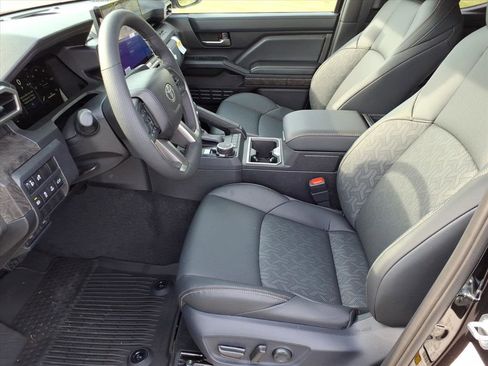 New 2026 Toyota Tacoma Limited AWD/4WD image 3