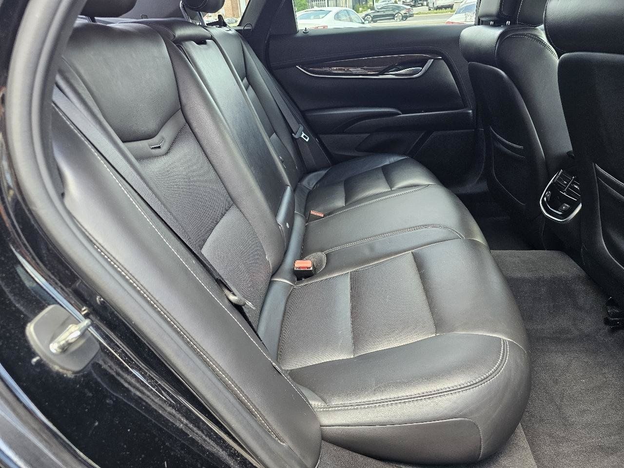 Used 2014 Cadillac XTS Luxury w/ Driver Awareness Package FWD image 40