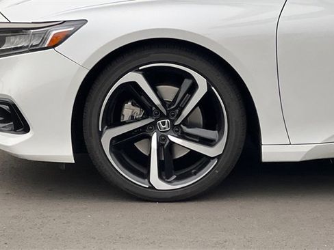 Used 2022 Honda Accord Sport image 34