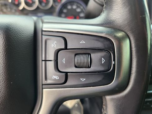 Used 2021 Chevrolet Silverado 1500 LT w/ Fleet Comfort Package AWD/4WD image 23