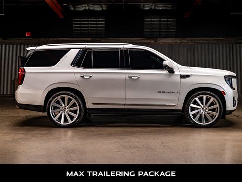 Used 2024 GMC Yukon Denali w/ Denali Reserve Package AWD/4WD image 10