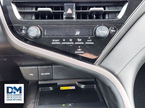 Used 2024 Toyota Camry XSE image 26