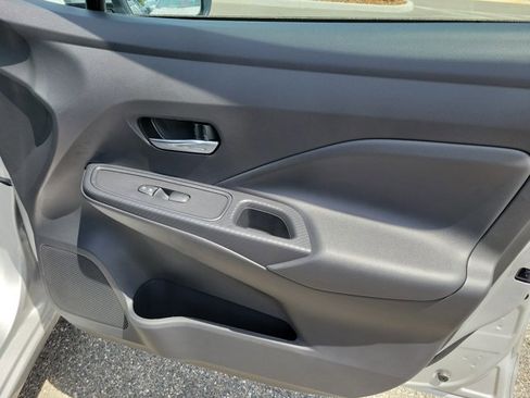 Used 2025 Nissan Versa SV w/ Trunk Package FWD image 30
