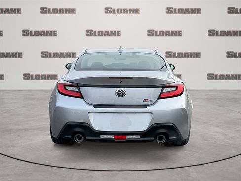 Used 2025 Toyota GR86 image 4