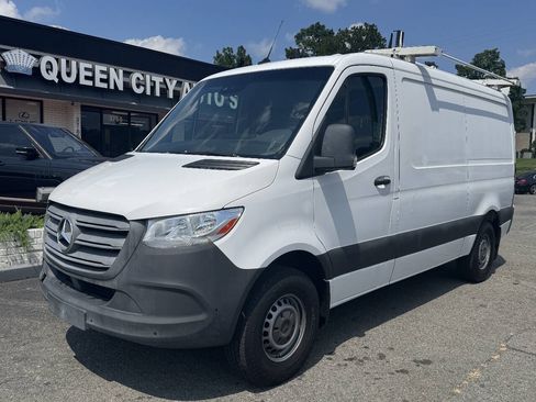 Used 2019 Mercedes-Benz Sprinter 1500 image 1