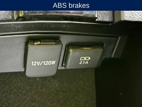 Used 2019 Toyota Corolla SE image 12