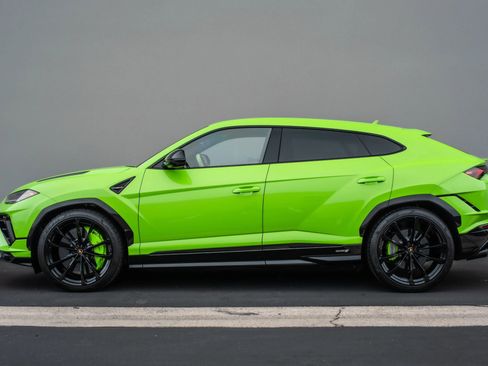 Used 2023 Lamborghini Urus S image 8