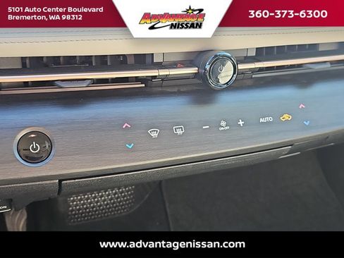 Used 2024 Nissan Ariya AWD image 19