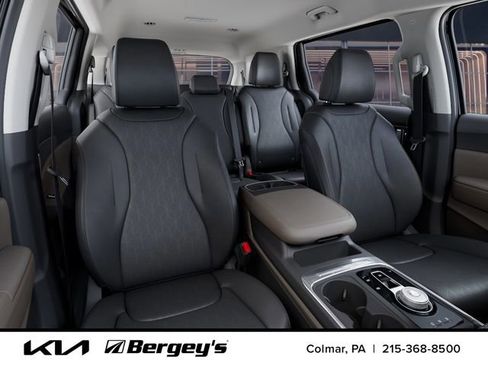 New 2026 Kia Carnival LXS FWD image 18