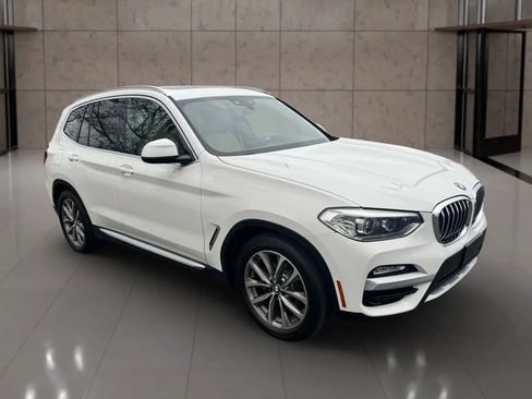 Used 2019 BMW X3 sDrive30i image 7