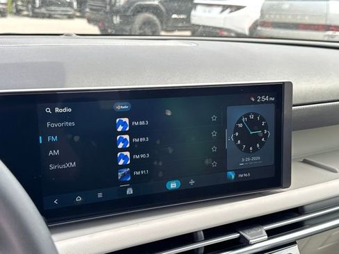 New 2026 Hyundai Tucson SEL FWD image 17