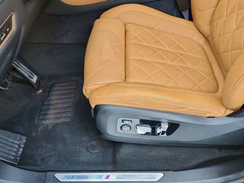Used 2026 BMW X7 xDrive40i w/ M Sport Package AWD/4WD image 38