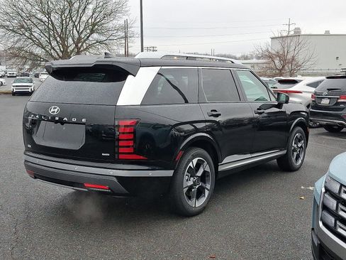 New 2026 Hyundai Palisade Limited image 3
