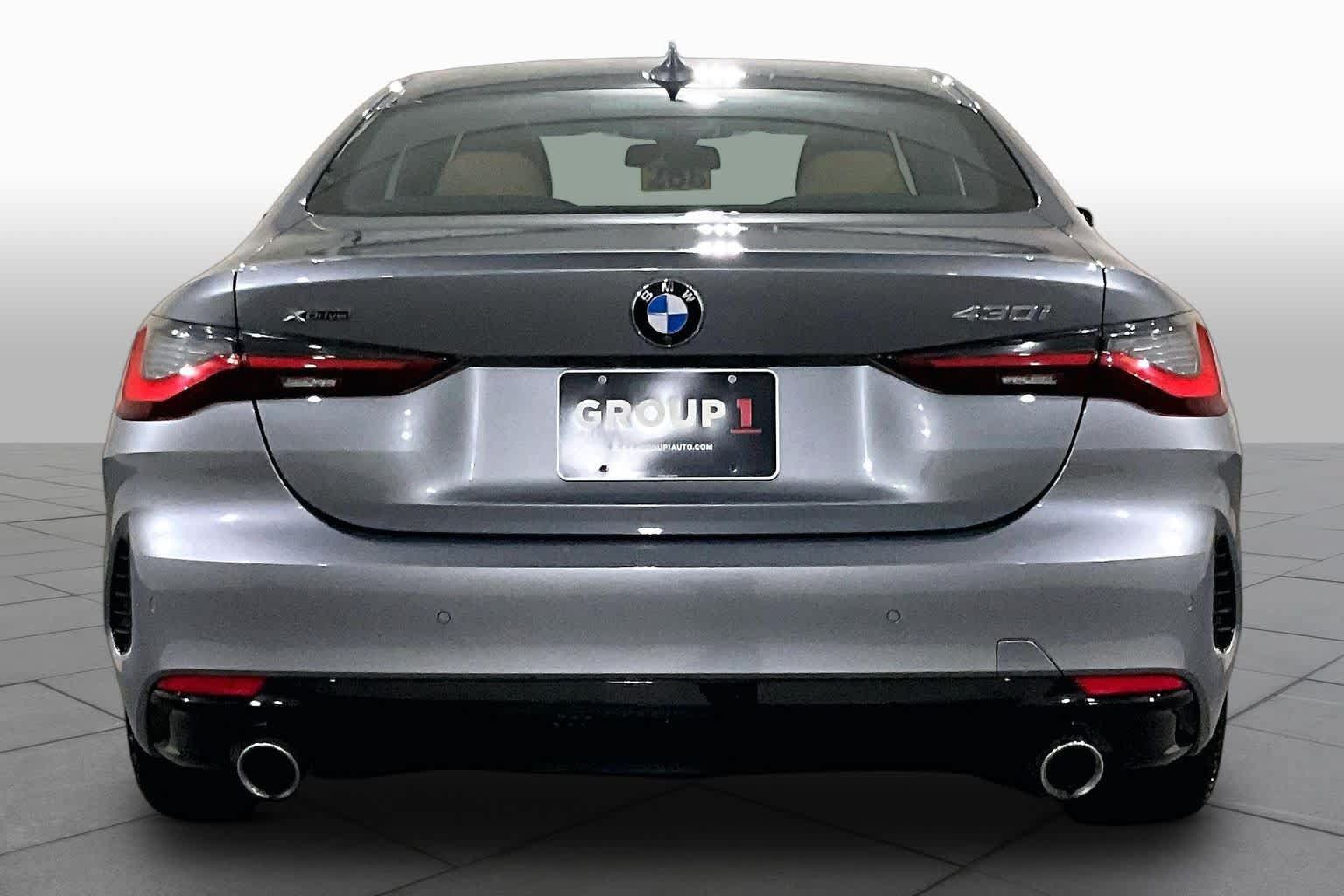 Used 2023 BMW 430i xDrive Coupe w/ Premium Package AWD/4WD image 4