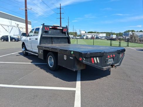 Used 2020 RAM 3500 Tradesman w/ Chrome Appearance Group AWD/4WD image 7