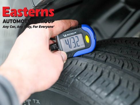 Used 2021 Jeep Cherokee Limited image 27