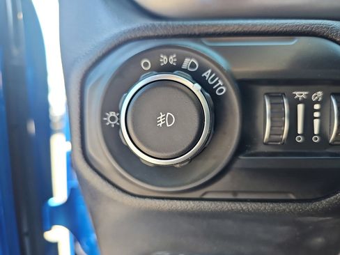 Used 2021 Jeep Wrangler Unlimited Sport w/ Sun And Sound Package AWD/4WD image 37