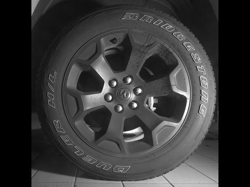 Used 2025 RAM 1500 Big Horn AWD/4WD image 21