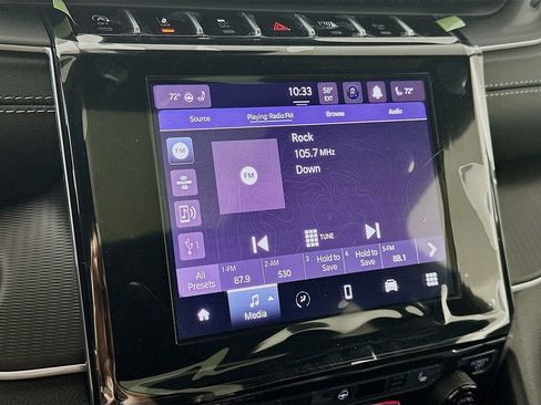 New 2025 Jeep Grand Cherokee Altitude image 13