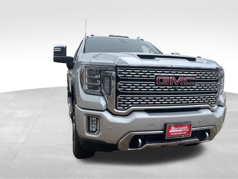 Used 2021 GMC Sierra 2500 Denali w/ Technology Package image 8