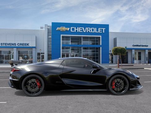 New 2027 Chevrolet Corvette Z06 RWD image 3