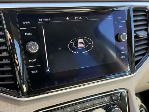 Used 2022 Volkswagen Atlas SEL image 24