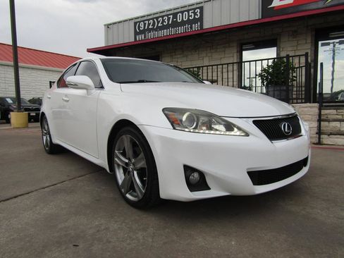 Used 2012 Lexus IS 250 w/ Premium Pkg Value Edition RWD image 6