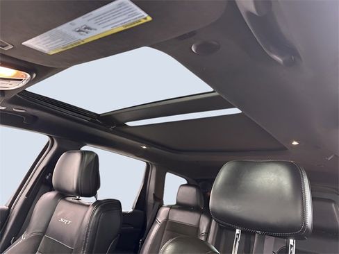 Used 2020 Jeep Grand Cherokee SRT image 31