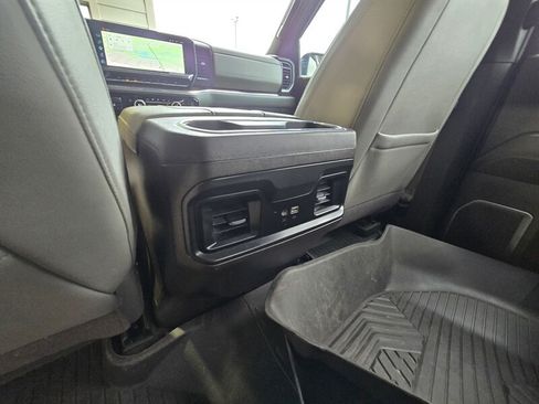 Used 2023 Chevrolet Silverado 1500 LT Trail Boss w/ LT Trail Boss Premium Package AWD/4WD image 30