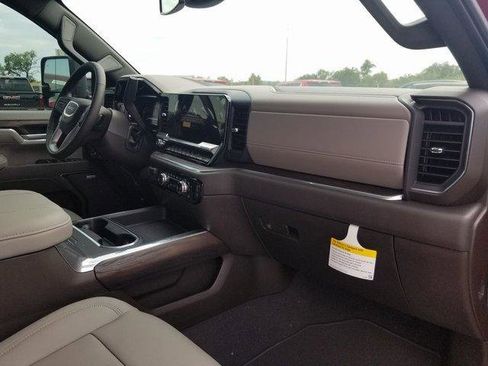 New 2025 GMC Sierra 2500 SLT w/ SLT Premium Package image 14