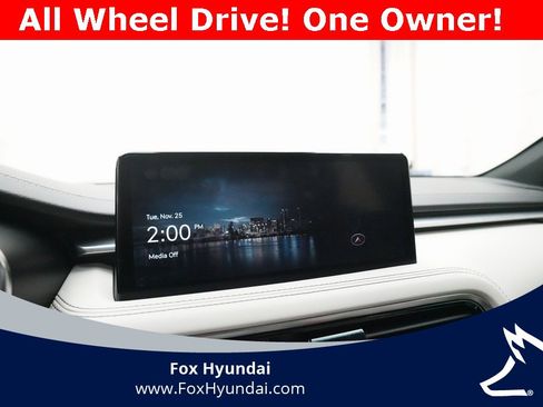 Used 2024 Genesis G70 2.5T image 6