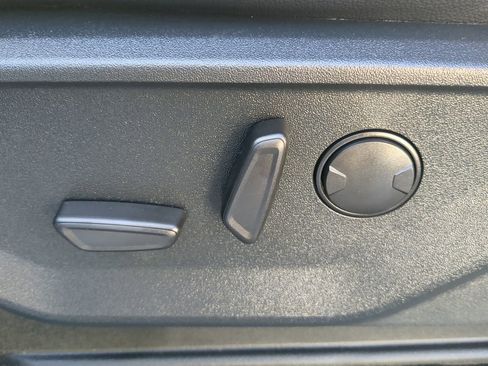 Certified 2025 Ford F150 Lariat w/ Equipment Group 501A Mid image 29