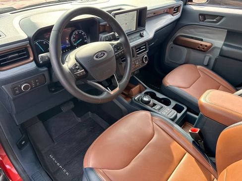 Used 2024 Ford Maverick Lariat FWD image 35