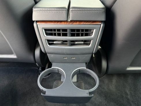 Used 2021 Tesla Model S Long Range image 23