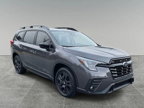 Certified 2025 Subaru Ascent Bronze Edition w/ Onyx Package image 7