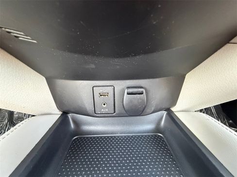 Used 2018 Nissan Rogue Sport SL w/ SL Premium Package image 30