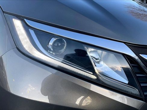 Used 2019 Honda Odyssey EX-L image 27