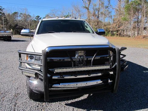Used 2017 RAM 2500 Laramie w/ Convenience Group image 9