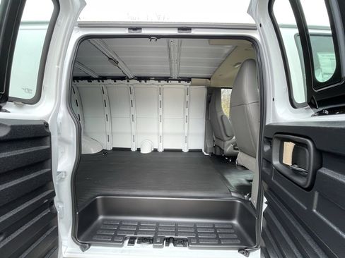 New 2025 Chevrolet Express 2500 Extended w/ Driver Convenience Package image 15