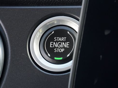 Used 2023 Chevrolet Blazer LT FWD image 39