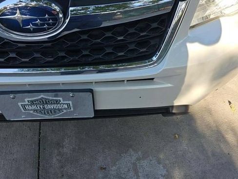 Used 2015 Subaru Forester 2.5i Touring w/ Eyesight & Navigation System AWD/4WD image 10