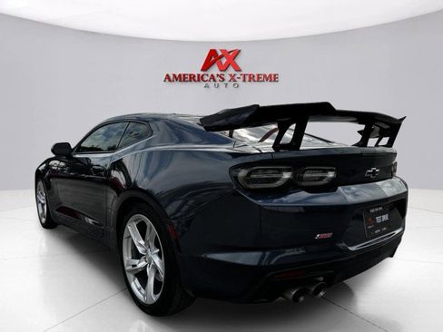 Used 2019 Chevrolet Camaro SS image 3