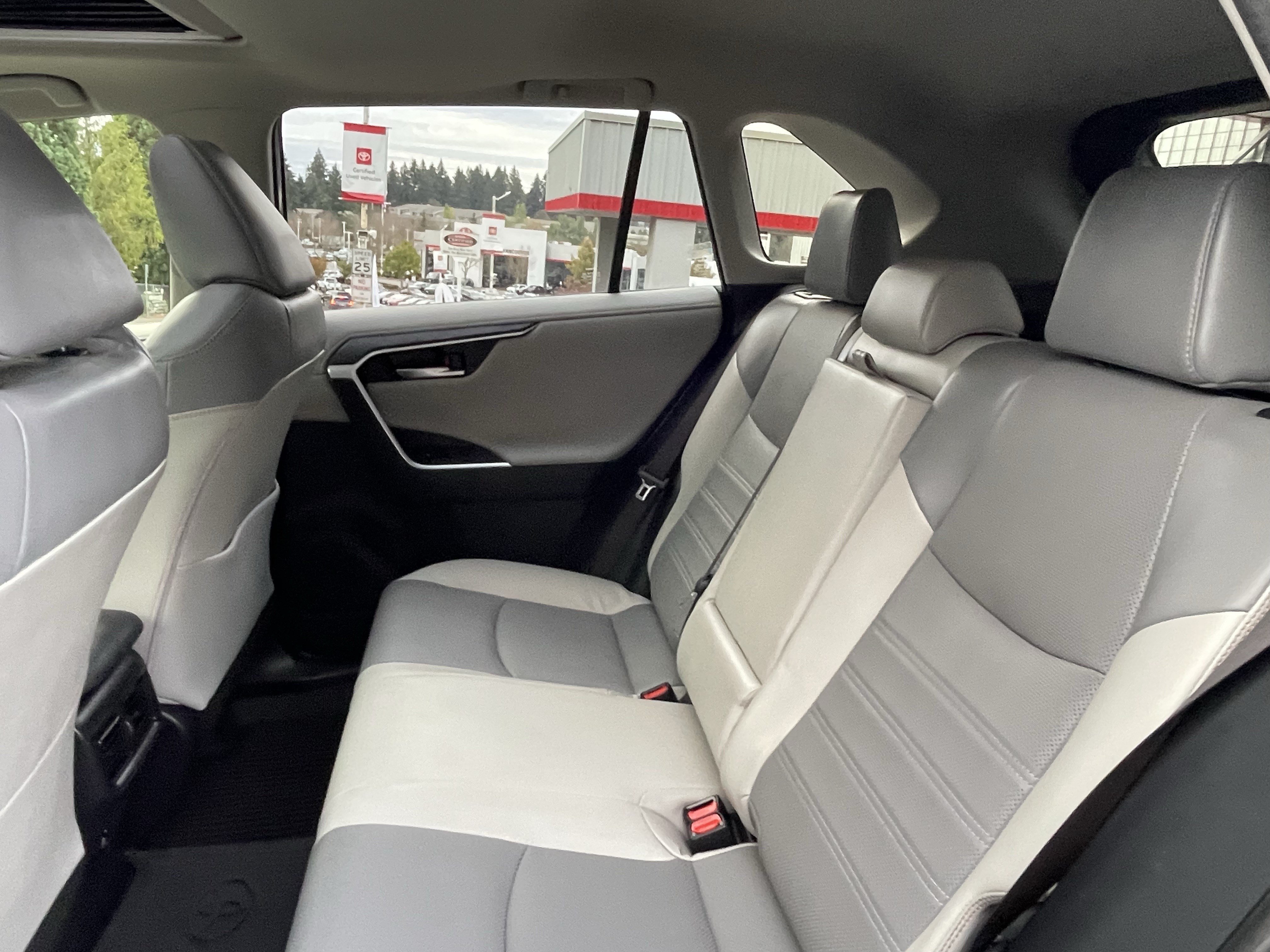 Certified 2021 Toyota RAV4 Limited AWD/4WD image 14