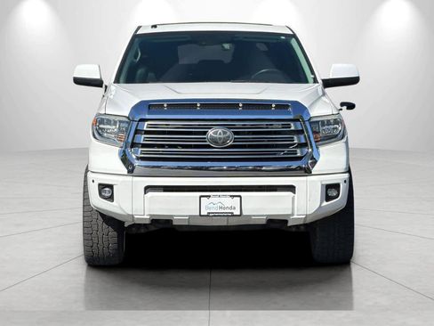 Used 2018 Toyota Tundra Limited w/ Limited Premium Package AWD/4WD image 10