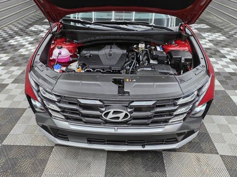 Used 2025 Hyundai Tucson SEL AWD/4WD image 39
