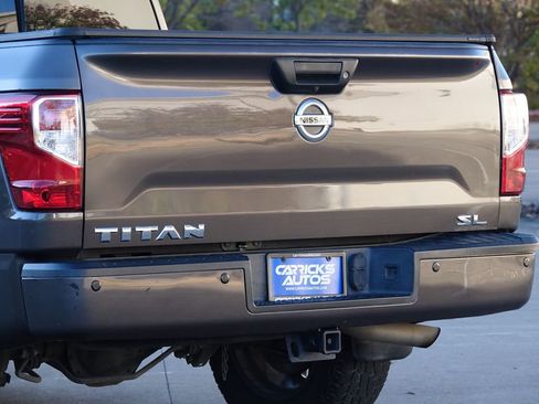 Used 2017 Nissan Titan SL w/ SL Towing Convenience Package image 31