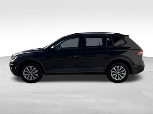 Used 2018 Volkswagen Tiguan S image 17