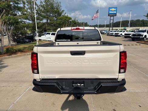 New 2026 Chevrolet Colorado Trail Boss AWD/4WD image 12