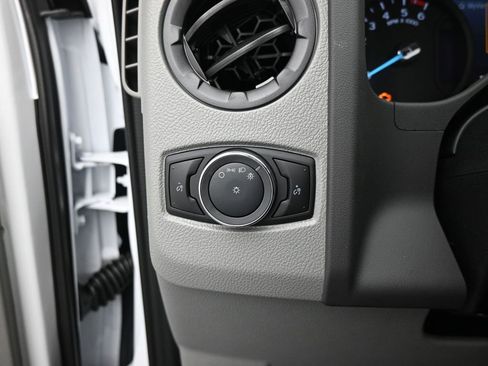 New 2026 Ford E-450 and Econoline 450 Super Duty w/ Power Equipment Group image 11