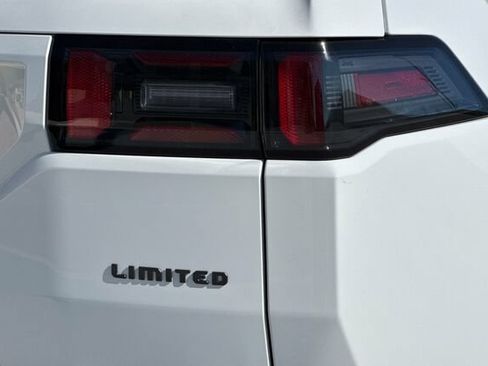 New 2026 Jeep Cherokee Limited AWD/4WD image 23